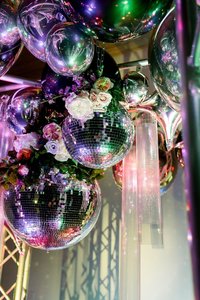 6-disco-ball-theresa-elizabeth-photography-amanda-price-events