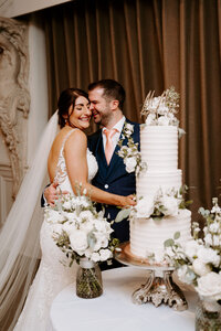 manor by the lake cake cut