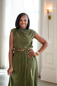 Dallas Fort Worth Headshot Photographer traditonal lifestyle on location in studio lightly photography-00072