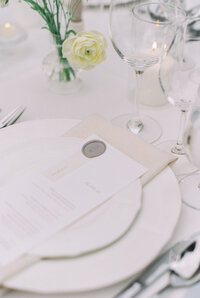 Place Setting | Domaine Cataraqui | Luxury Destination Wedding Photographer in Canada | Juno by Julia C. Vona