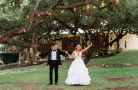 Megan&Ian-WeddingBlogPhotos-TheIvoryOak-Austin,Texas-AprilMaeCreative-AustinWeddingPhotographer-216