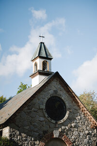 0987_0383 (1)