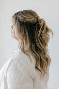 SoCo Dry Bar offers the best soft curl blowouts in College Station with the Mid-Town style as a client favorite