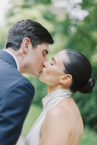 First Looks | Montreal Luxury Wedding Photographer | Juno by Julia C. Vona
