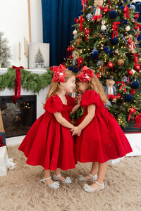 Gallery-2025_11-29 Christmas Minis Lauren 72-MSP-MSuarezPhotography