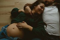 photographe-grossesse-Jess&will-intime-32