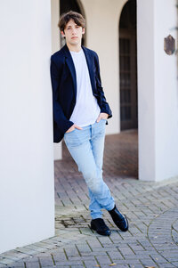 Jacksonville-Florida-senior-pictures-san marco-bartram-trail-28
