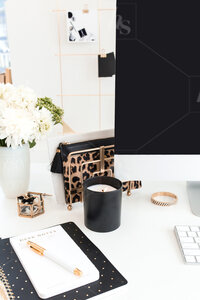 WMhaute-stock-photography-classic-workday-10