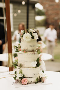 Wedding cake photography Christchurch