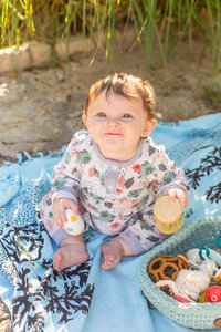 children-photoshoot-mallorca-woods-tw-3