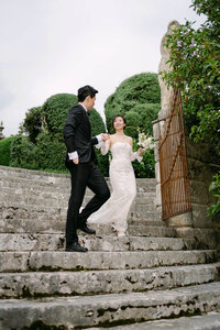 070-villa-arvedi-couple-stairs-wide.jpg