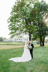 BVP2178508.24.24Ivona+Mike