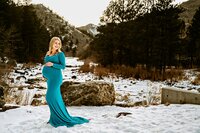 R and A Maternity-16