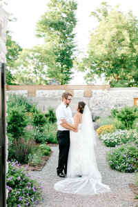 botanical-garden-traverse-city-weddings