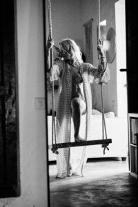 Boudoir experience studio swing