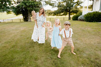 family mini engagement couple wedding christmas spring fall sessions maternity photographer wedding photography stuarts draft waynesboro charlottesville staunton28