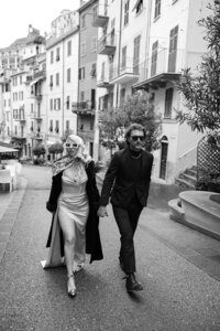 Mari-Dallas-Cinque-Terre-wedding-sneak-peek-by-Lilly-Red-31_websize
