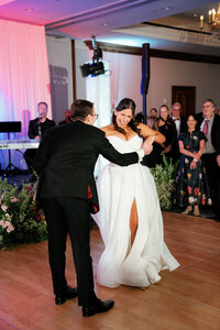 Samantha & Matt Wedding Sneak Peaks-113