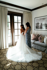 Samantha & Matt Wedding Sneak Peaks-9