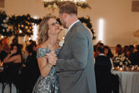 Quad Cities Wedding Venue | Healy Hollow - Taylor Ridge Wedding Venue-69