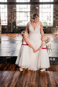 NEW-JERSEY-WEDDING-PHOTOGRAPHER-PATERSON-THE-ART-FACTORY_ASMZ_107252