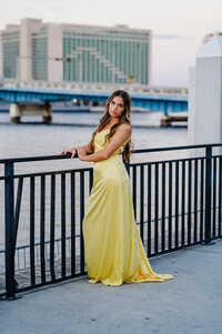 Jacksonville-Florida-senior-pictures-san marco-bartram-trail-157