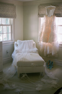 greenwich-wedding-belle-haven-yacht-club-film-wedding-photographer-love-melissa-52