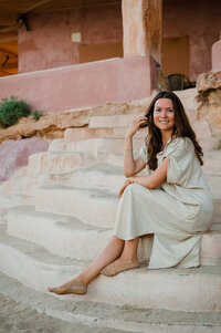CAPTURING LIGHT - SARAH T-8