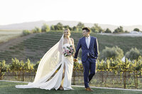 sunset-portraits-Leal-Vineyards-138