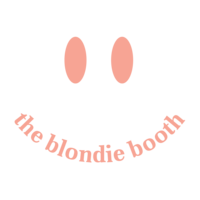 BlondieBooth_Alternate_Logo_Smiley_Pink