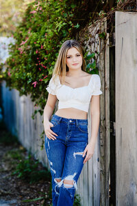 Jacksonville-Florida-senior-pictures-san marco-bartram-trail-8