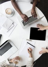 Cowork_Social-Squares_Styled-Stock_01321