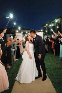 Isabel & Josh-500523-2