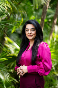 Dallas Fort Worth Headshot Photographer traditonal lifestyle on location in studio lightly photography-00009
