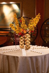 Boston Back Bay Wedding at Mandarin Oriental, Boston. Deborah Zoe Photography. Boston Wedding Photographer.