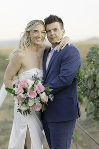 sunset-portraits-Leal-Vineyards-190