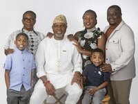 Timeless Extended Family Photos Sherwood Park - Timeless Photography Studios