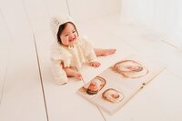 Exclusive luxury sitter baby photography by Japanese newborn photographer serving Sacramento and Bay Area