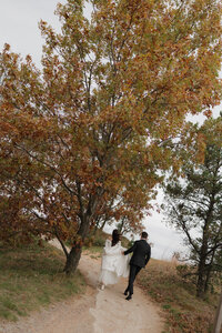 251025NATRIL_adv0102