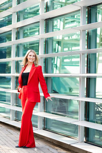 Dallas Fort Worth Headshot Photographer traditonal lifestyle on location in studio lightly photography-00058