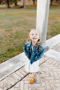 family mini engagement couple wedding christmas spring fall sessions maternity photographer wedding photography stuarts draft waynesboro charlottesville staunton5