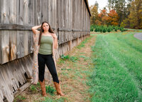 Fall-Portraits-Quinnipiac-Linear-Trail-Ashlie-Steinau-Photography-Kiersten-2
