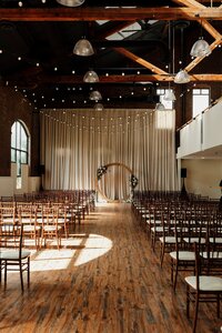 Louisville-Kentucky-Wedding-Venues--the-refinery-05