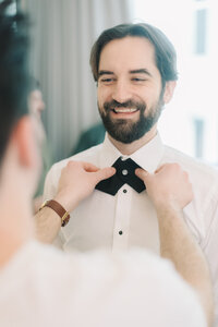 Groom | Editorial Wedding Photography Montreal Science Centre | Juno by Julia C. Vona