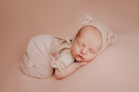Sacramento, Elk Grove, Florin, Vineyard, Roseville, Davis, Rancho Cordova, East Sacramento, Cameron Park, Folsom, Antelope Newborn Photographer, Baby Photographer, A Little Goose