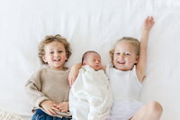 baby photography with siblings