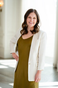 Dallas Fort Worth Headshot Photographer traditonal lifestyle on location in studio lightly photography-00066