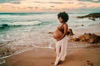 oahu-maternity-photo-sunset