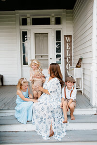 family mini engagement couple wedding christmas spring fall sessions maternity photographer wedding photography stuarts draft waynesboro charlottesville staunton21