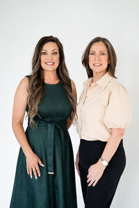 Dallas Fort Worth Headshot Photographer traditonal lifestyle on location in studio lightly photography-00045